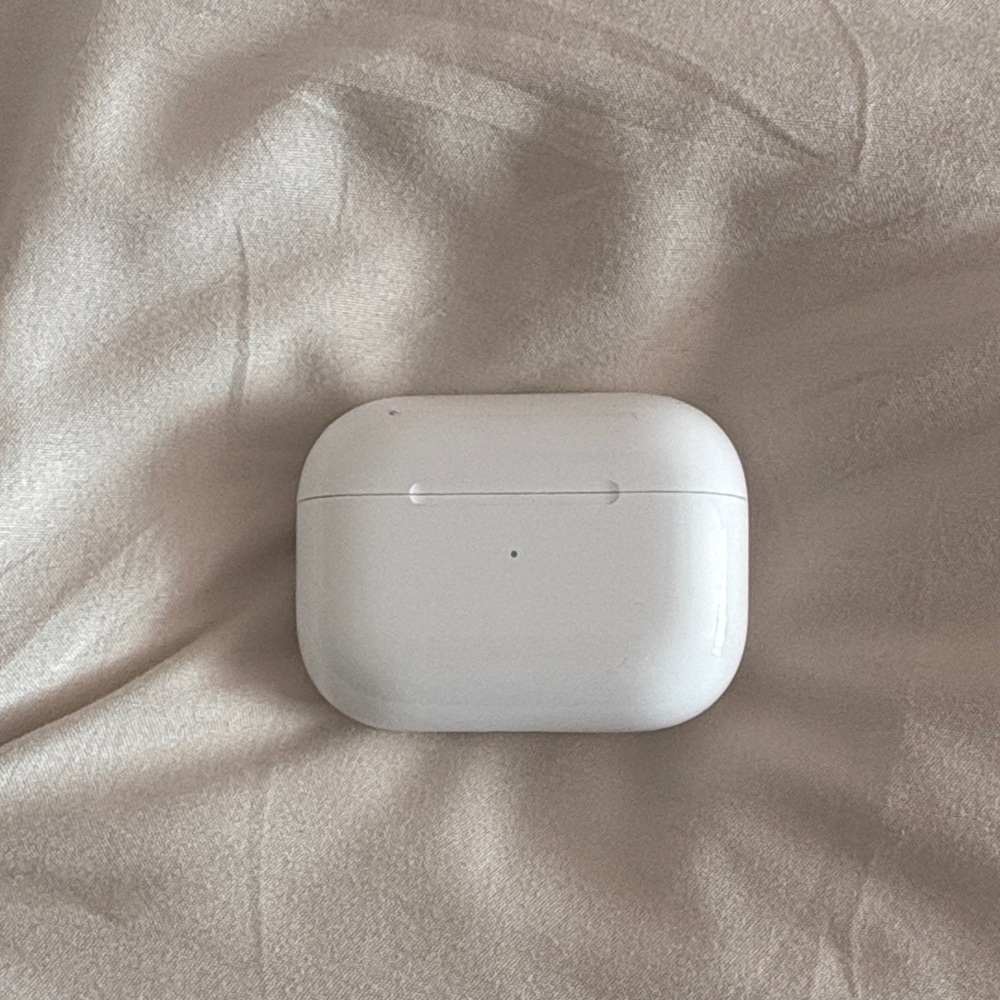 Applie AirPod pros first generation